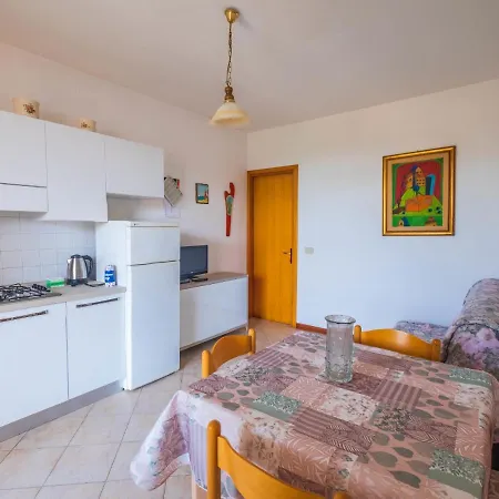 Locazione Turistica Pino 5